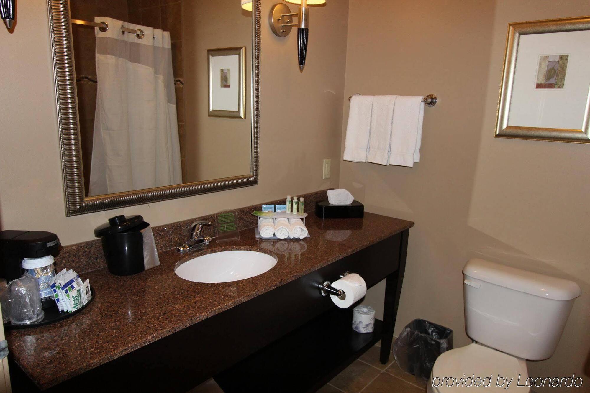 Holiday Inn Express - Albert Lea By Ihg Dış mekan fotoğraf